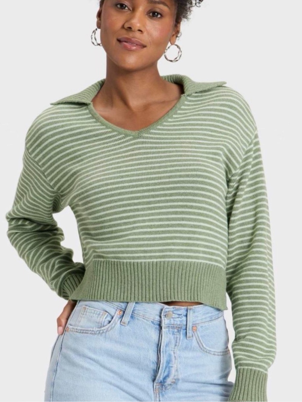 Universal Thread Olive & Cream Striped V-Neck Sweater